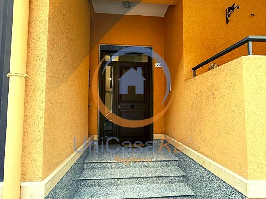 Immagine 14 di Appartamento in vendita  in via giorgione a Bagheria