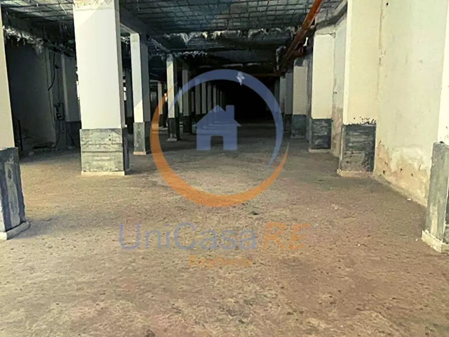 Immagine 3 di Box auto in vendita  in Via Massimo D'Azeglio a Bagheria