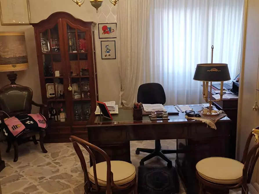 Immagine 16 di Appartamento in vendita  a Bagheria