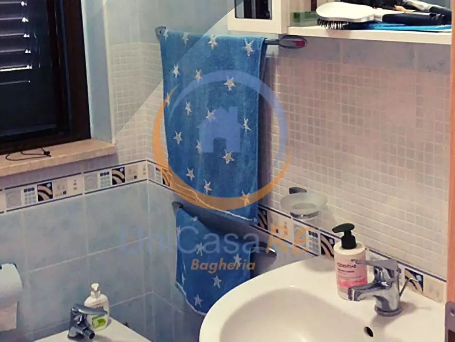 Immagine 12 di Villetta a schiera in vendita  in Viale delle Tribune a Campofelice Di Roccella