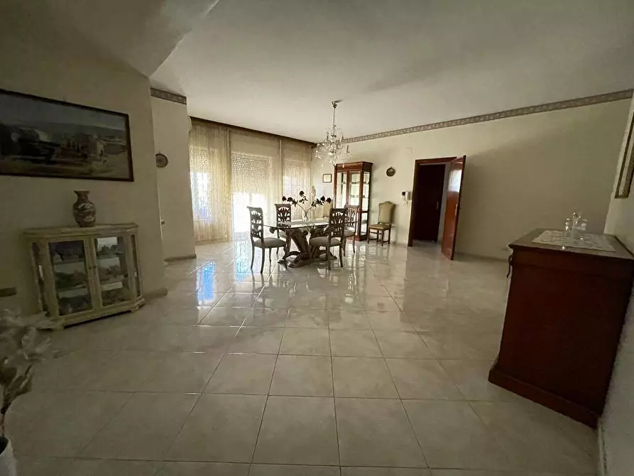 Immagine 2 di Appartamento in vendita  a Bagheria