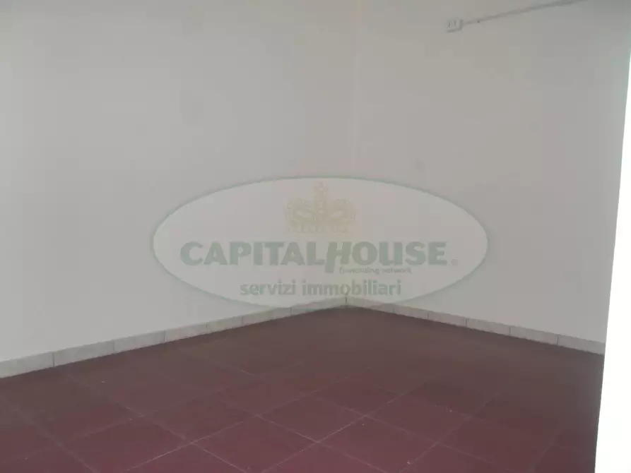 Immagine 9 di Locale commerciale in affitto  a Santa Maria Capua Vetere
