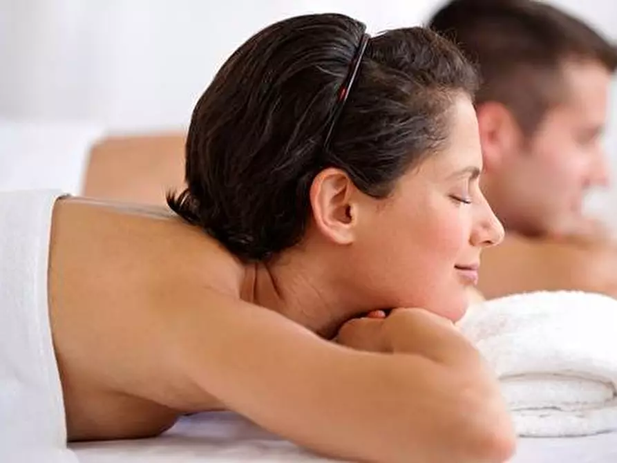 Immagine 2 di Locale commerciale in vendita  a San Nicola La Strada