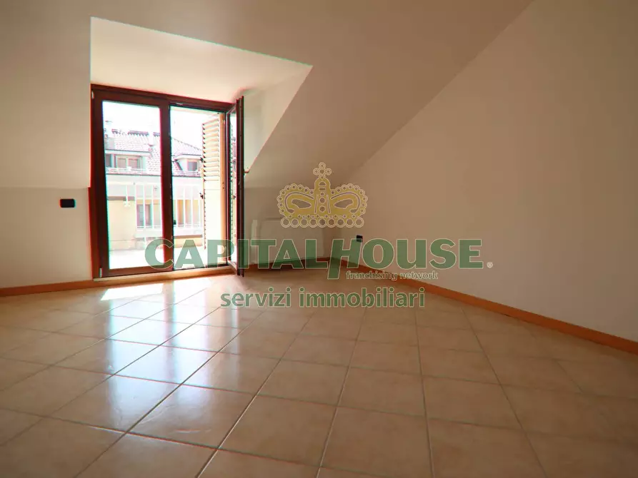 Immagine 22 di Attico in vendita  a San Nicola La Strada