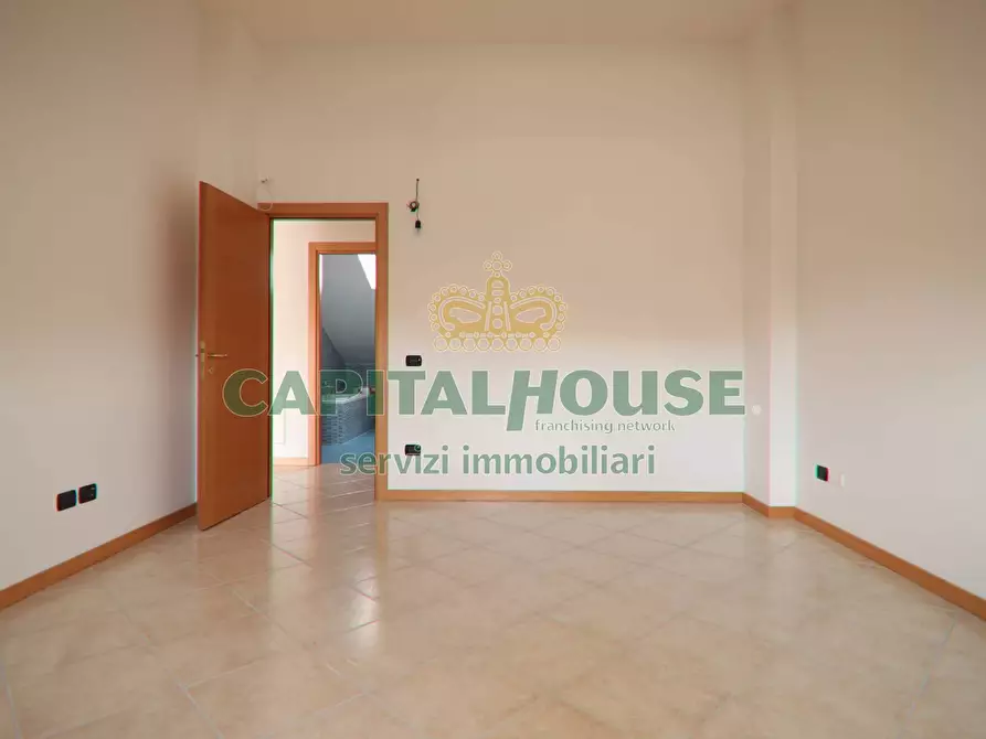 Immagine 23 di Attico in vendita  a San Nicola La Strada