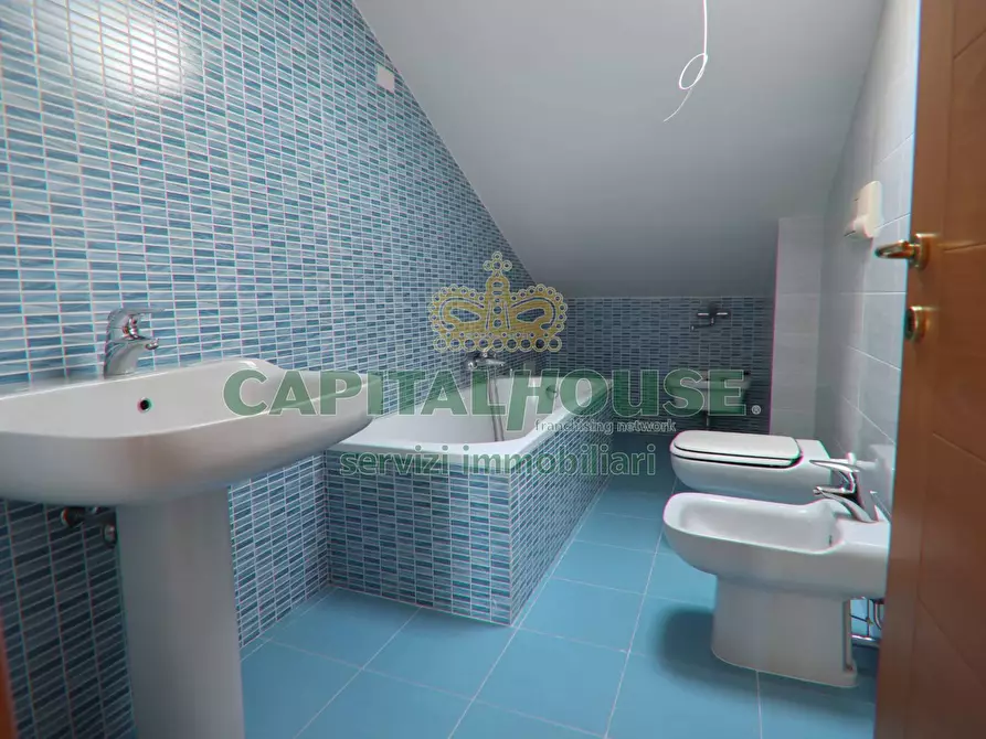 Immagine 26 di Attico in vendita  a San Nicola La Strada