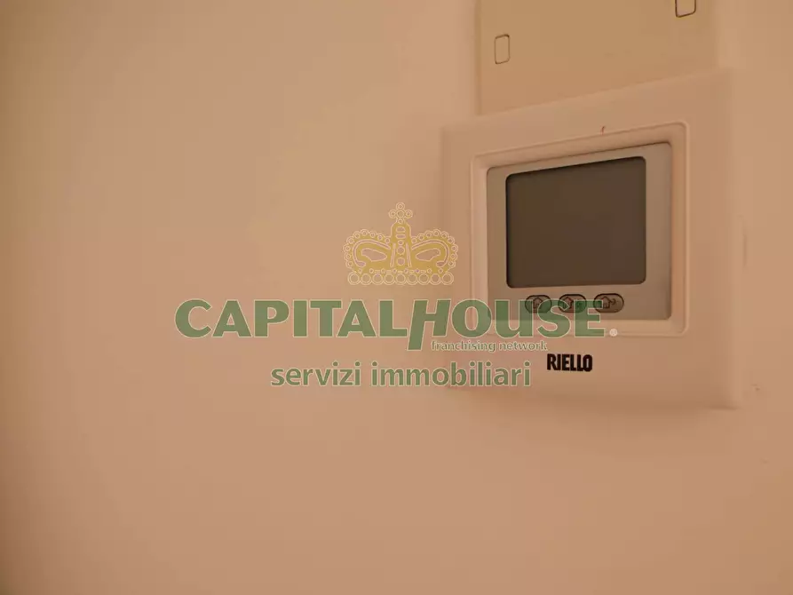 Immagine 29 di Attico in vendita  a San Nicola La Strada