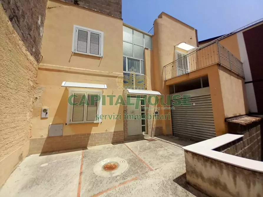 Immagine 21 di Casa indipendente in vendita  a Pignataro Maggiore