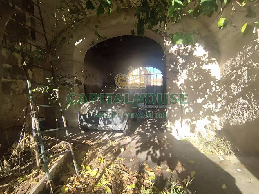 Immagine 17 di Casa indipendente in vendita  a Vitulazio