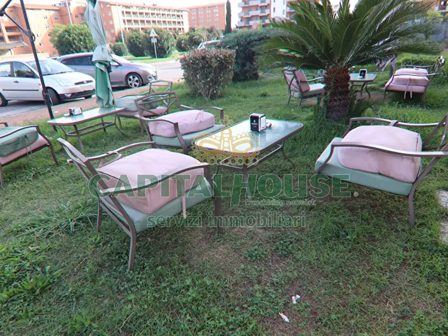 Immagine 26 di Attività commerciale in vendita  a San Nicola La Strada