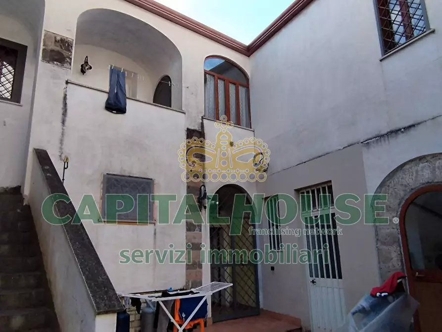 Immagine 2 di Appartamento in vendita  a Pastorano