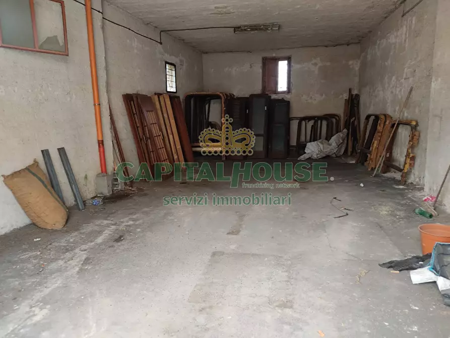 Immagine 9 di Box auto in vendita  a Sirignano