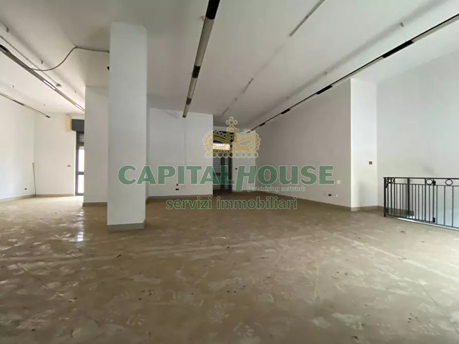 Immagine 2 di Attività commerciale in affitto  a Mercato San Severino