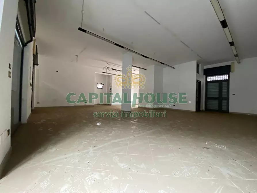 Immagine 3 di Attività commerciale in affitto  a Mercato San Severino