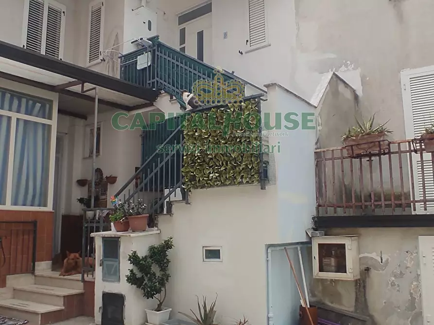 Immagine 9 di Casa semindipendente in vendita  a Sirignano