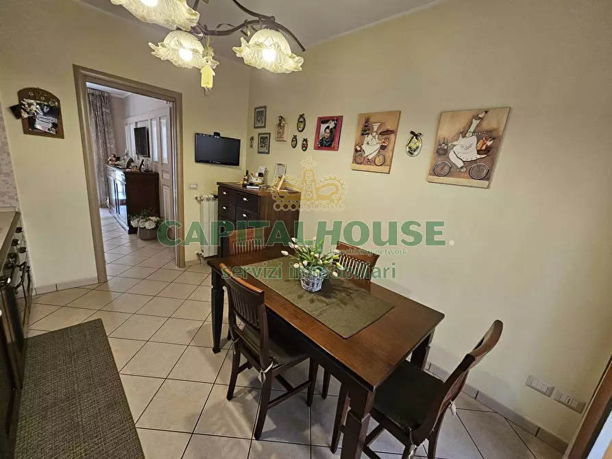 Immagine 20 di Appartamento in vendita  a Vitulazio