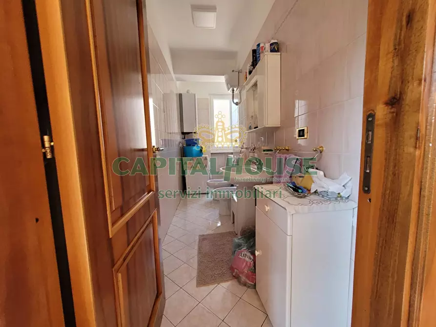 Immagine 21 di Villa in vendita  a Baronissi