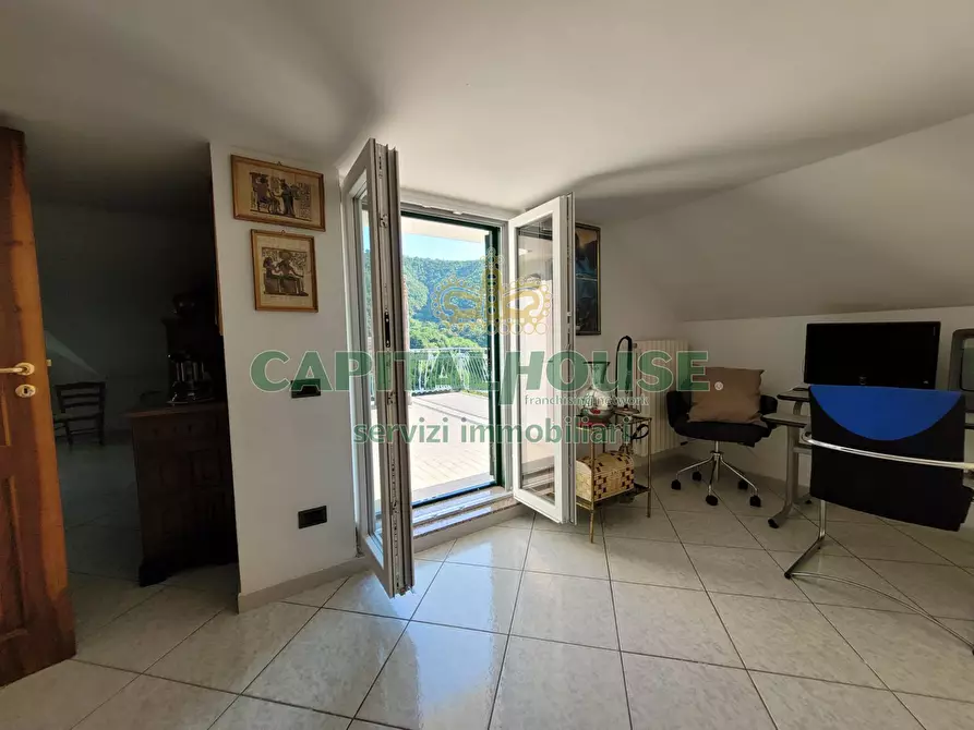 Immagine 29 di Villa in vendita  a Baronissi