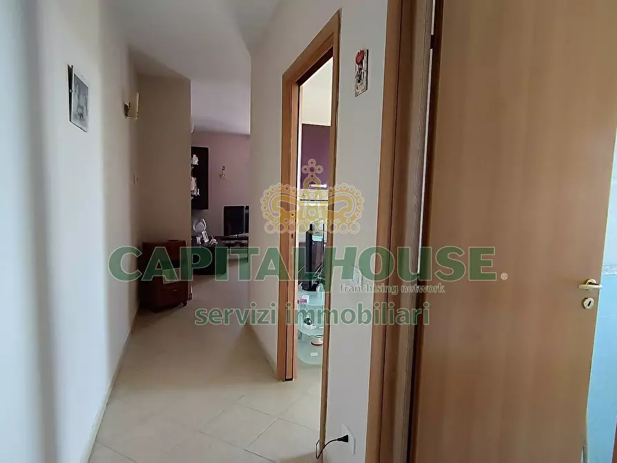 Immagine 12 di Appartamento in vendita  a Vitulazio