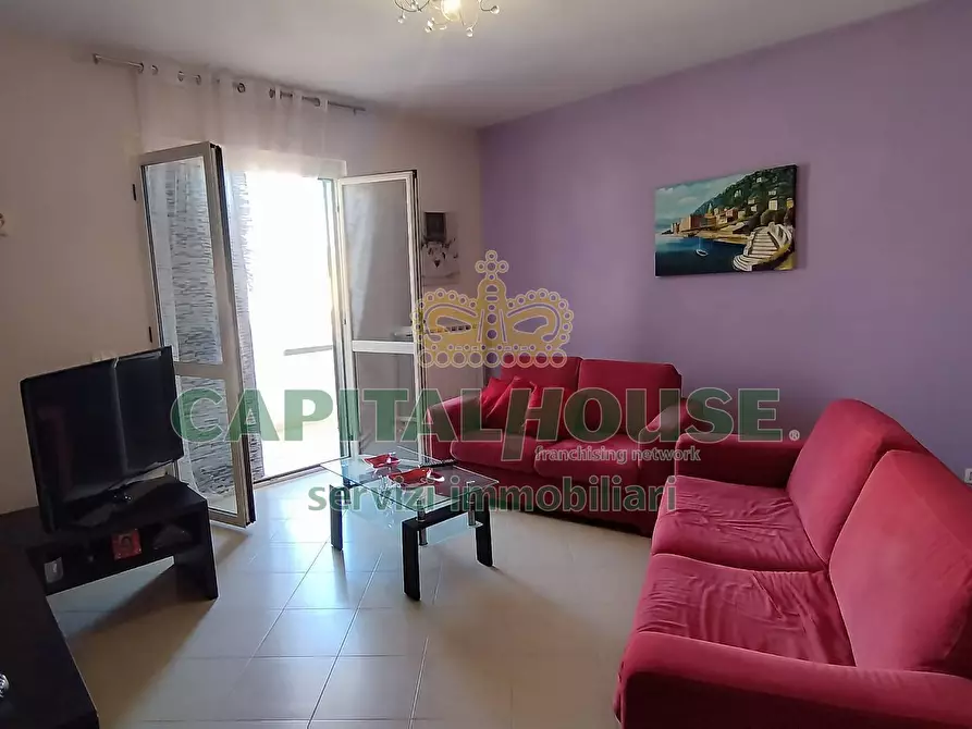 Immagine 5 di Appartamento in vendita  a Vitulazio