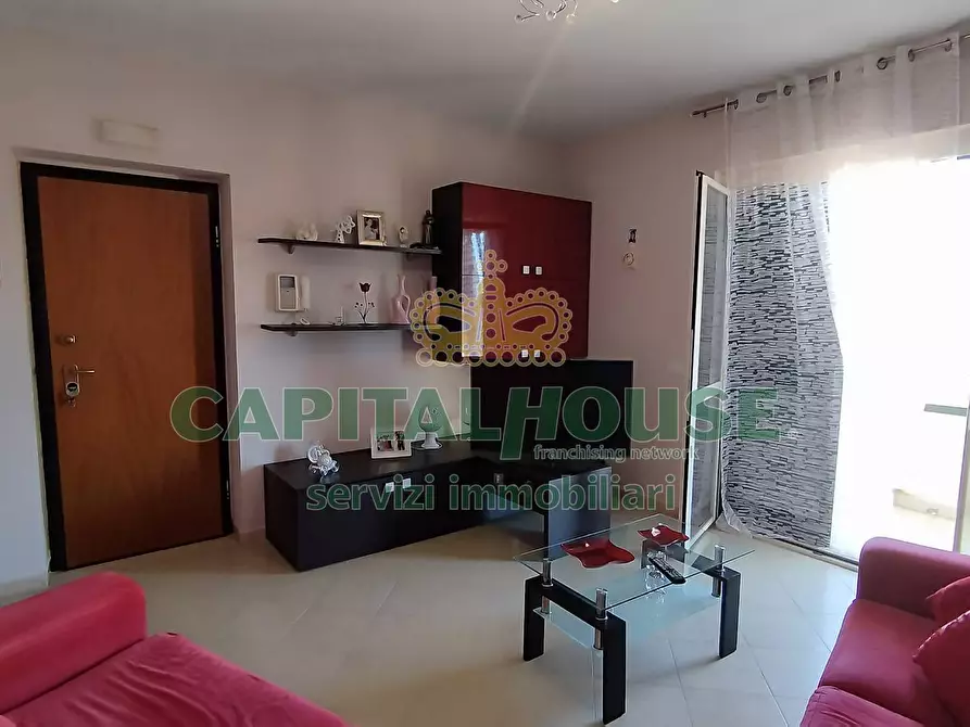 Immagine 7 di Appartamento in vendita  a Vitulazio