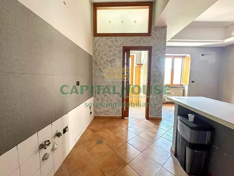 Immagine 9 di Appartamento in vendita  a Capua