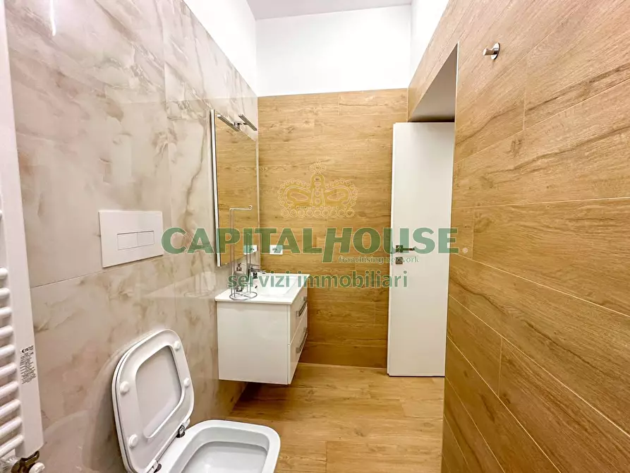 Immagine 11 di Appartamento in vendita  a Capua