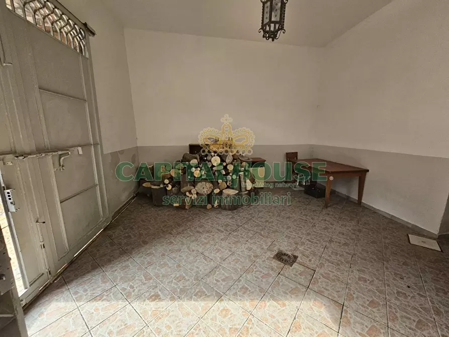 Immagine 22 di Casa indipendente in vendita  a Pignataro Maggiore