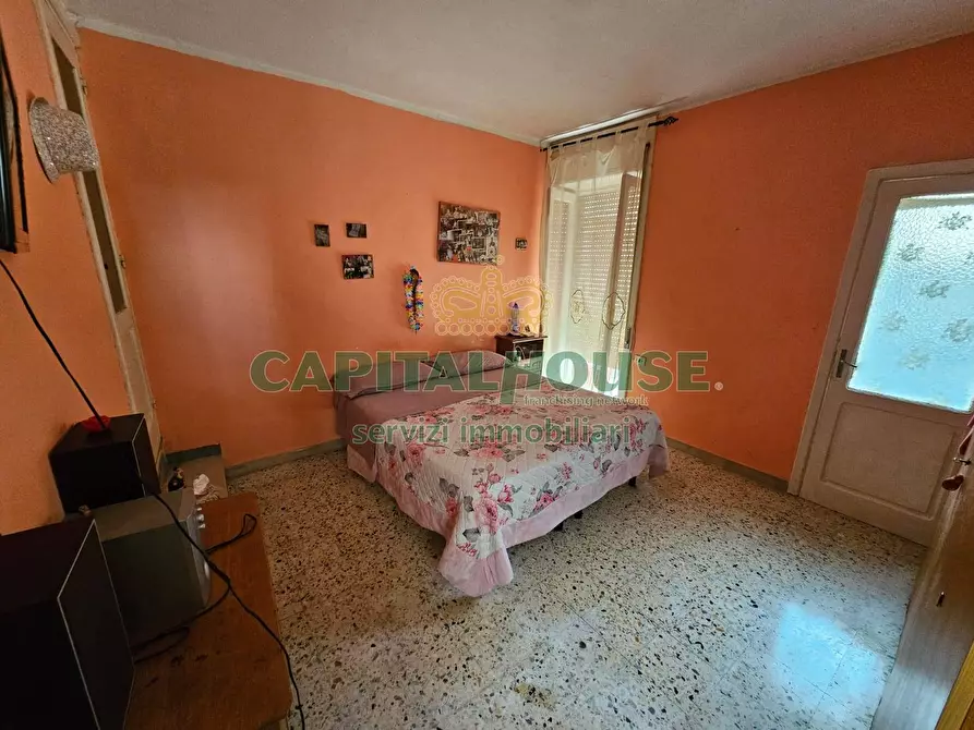 Immagine 10 di Casa indipendente in vendita  a Sparanise
