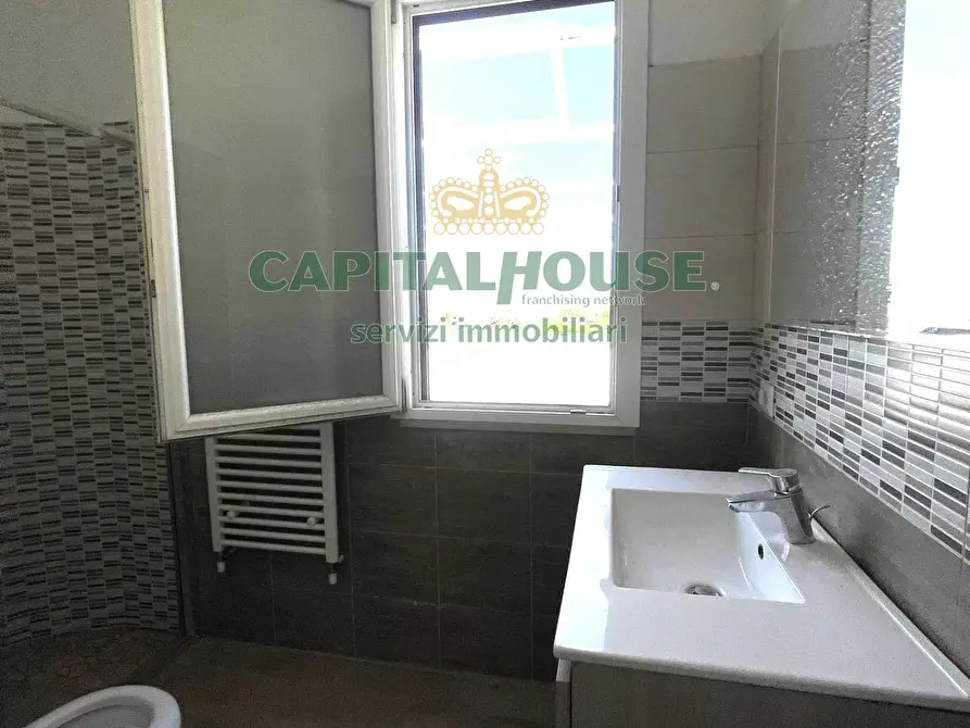 Immagine 11 di Appartamento in vendita  a Avella