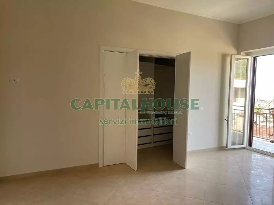 Immagine 22 di Appartamento in vendita  a Avella