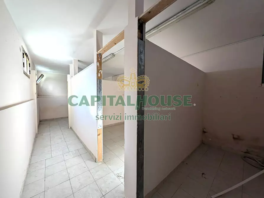 Immagine 7 di Locale commerciale in affitto  a Camposano