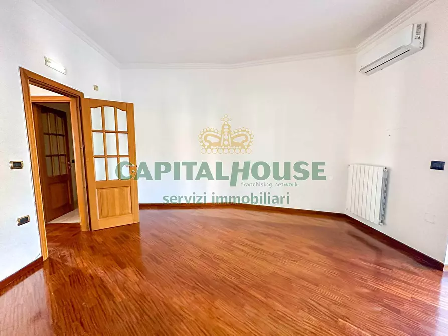 Immagine 10 di Appartamento in vendita  a San Prisco