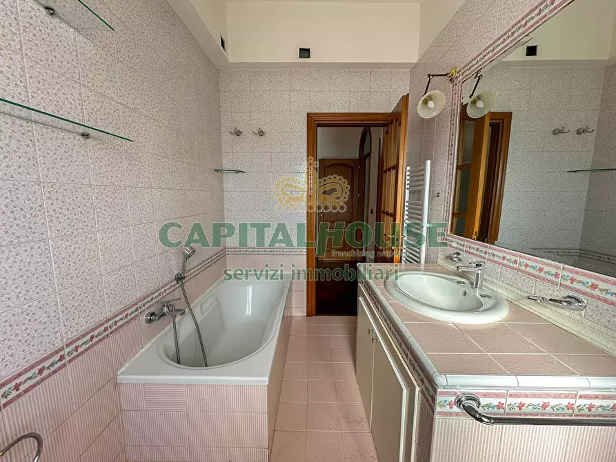 Immagine 18 di Appartamento in vendita  a San Prisco