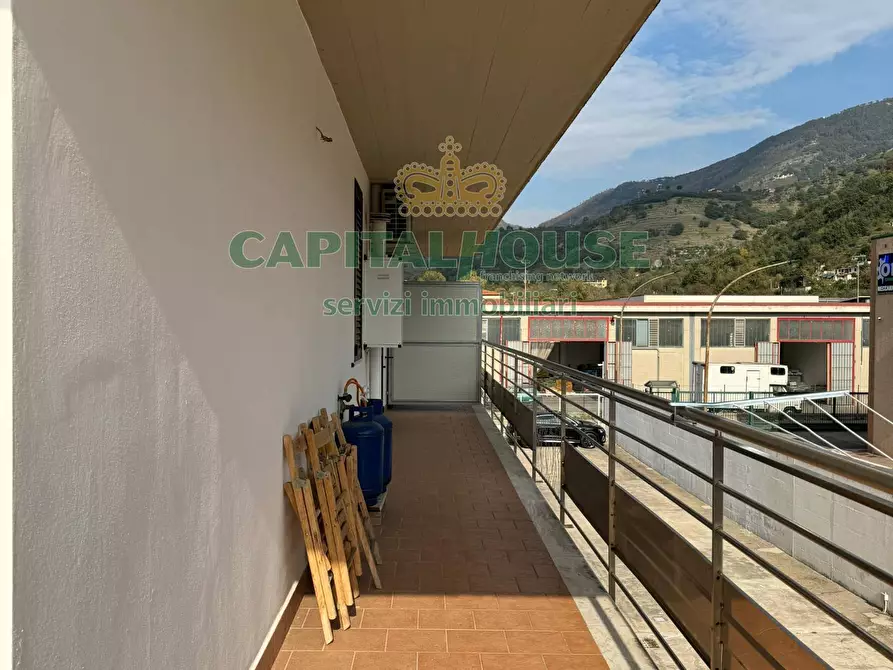 Immagine 7 di Capannone industriale in vendita  a Siano