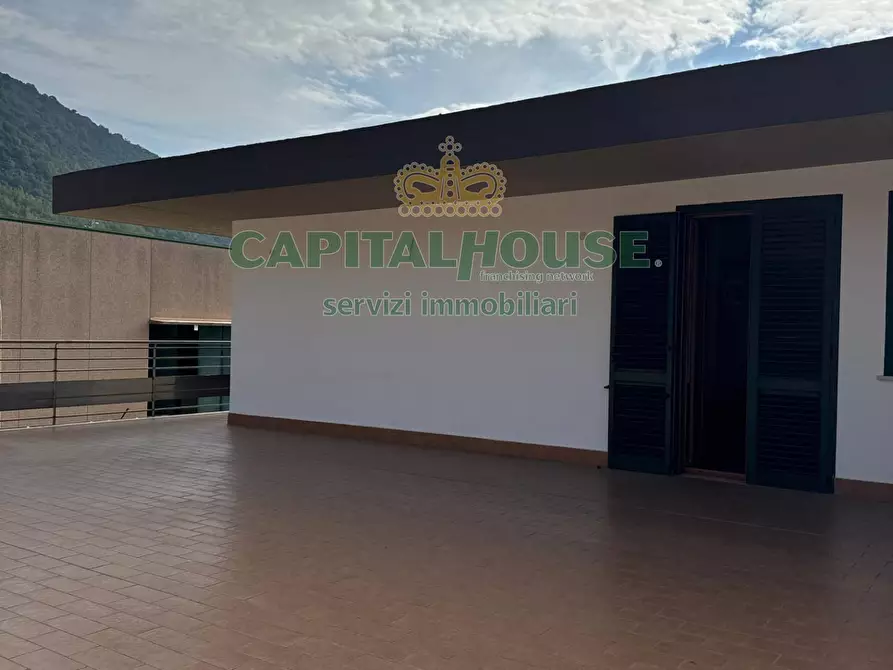 Immagine 13 di Capannone industriale in vendita  a Siano