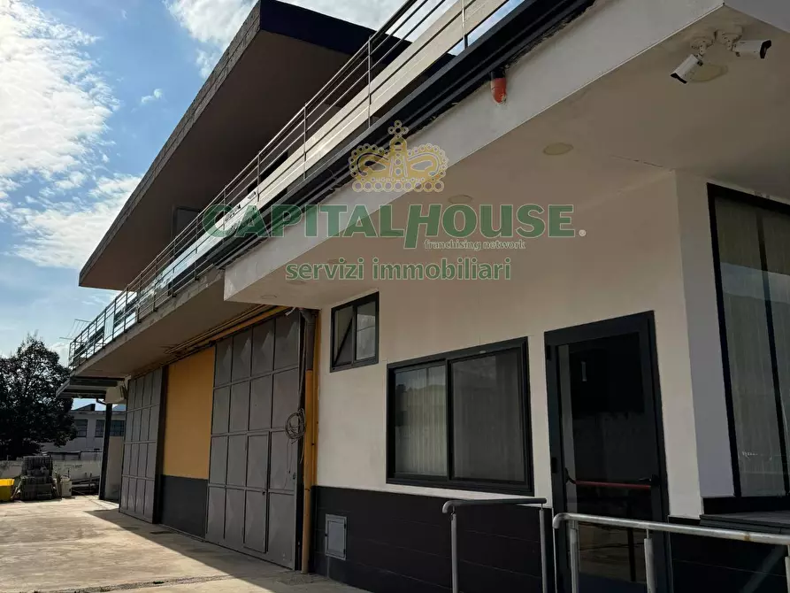 Immagine 25 di Capannone industriale in vendita  a Siano