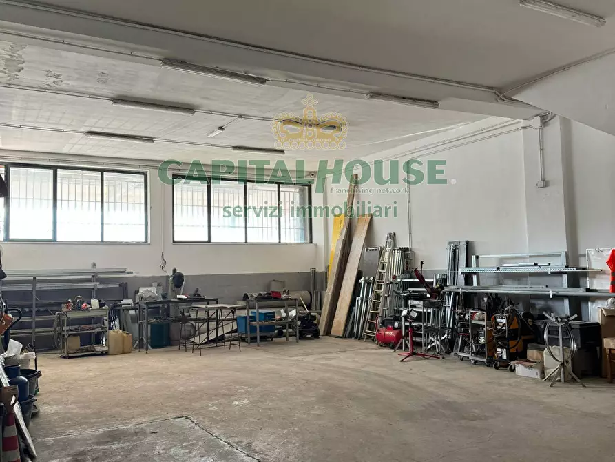 Immagine 26 di Capannone industriale in vendita  a Siano