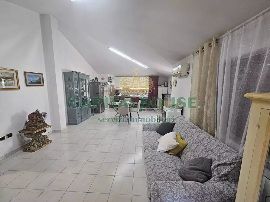 Immagine 27 di Villa in vendita  a Pignataro Maggiore