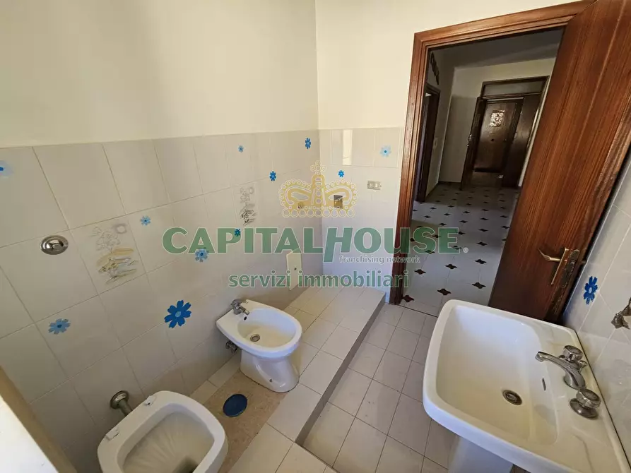 Immagine 14 di Appartamento in vendita  a Pignataro Maggiore