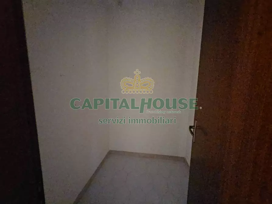 Immagine 18 di Appartamento in vendita  a Pignataro Maggiore