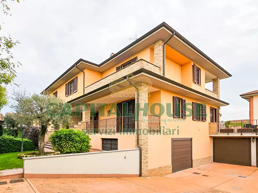 Immagine 29 di Villa in vendita  a Ceranova