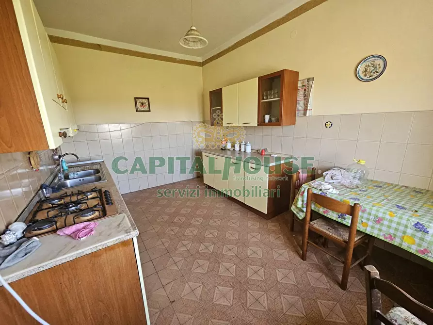 Immagine 9 di Rustico / casale in vendita  a Pignataro Maggiore