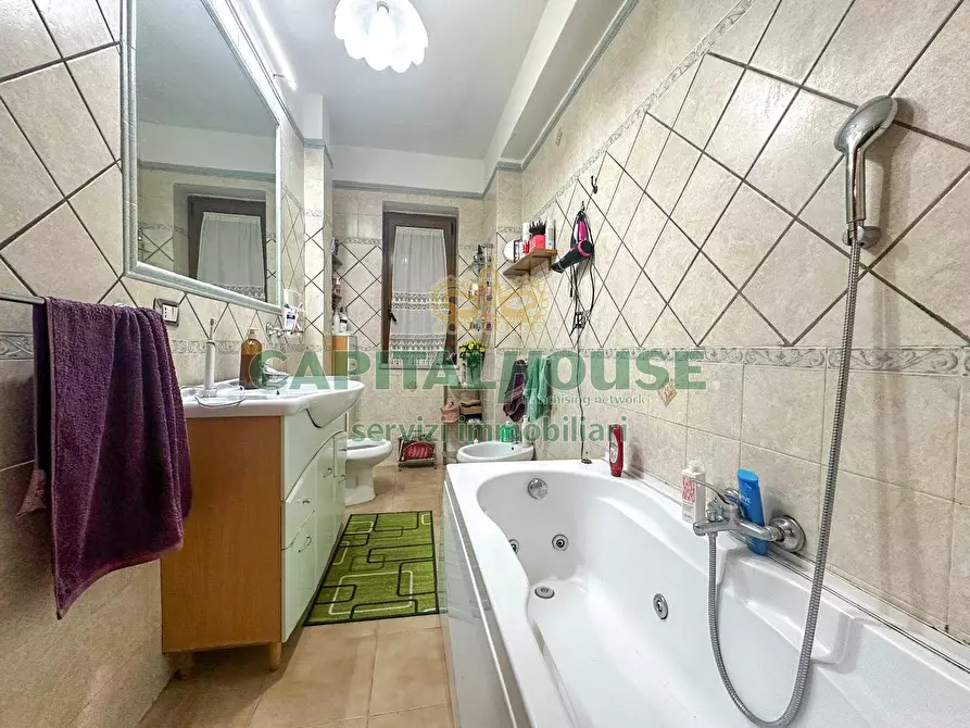 Immagine 11 di Appartamento in vendita  a Capua