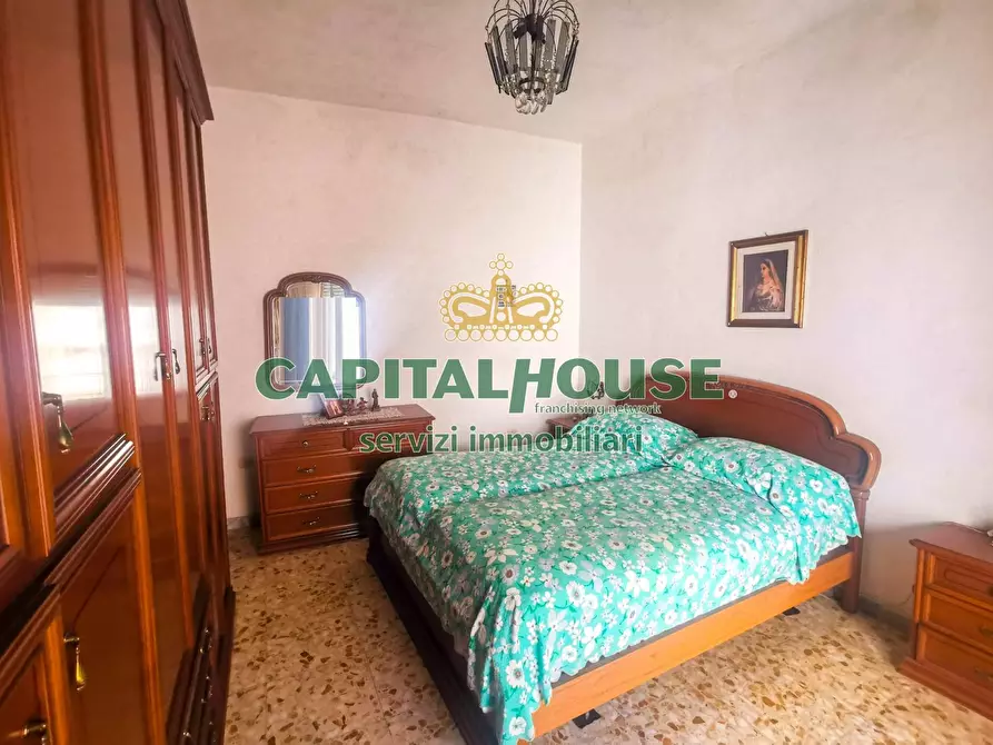 Immagine 11 di Appartamento in vendita  a Capua