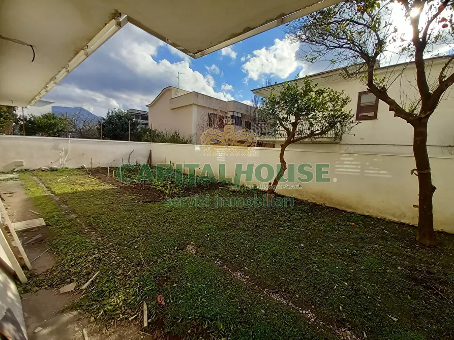 Immagine 23 di Villa in vendita  a Avella