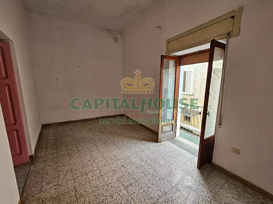 Immagine 10 di Casa indipendente in vendita  a Pignataro Maggiore