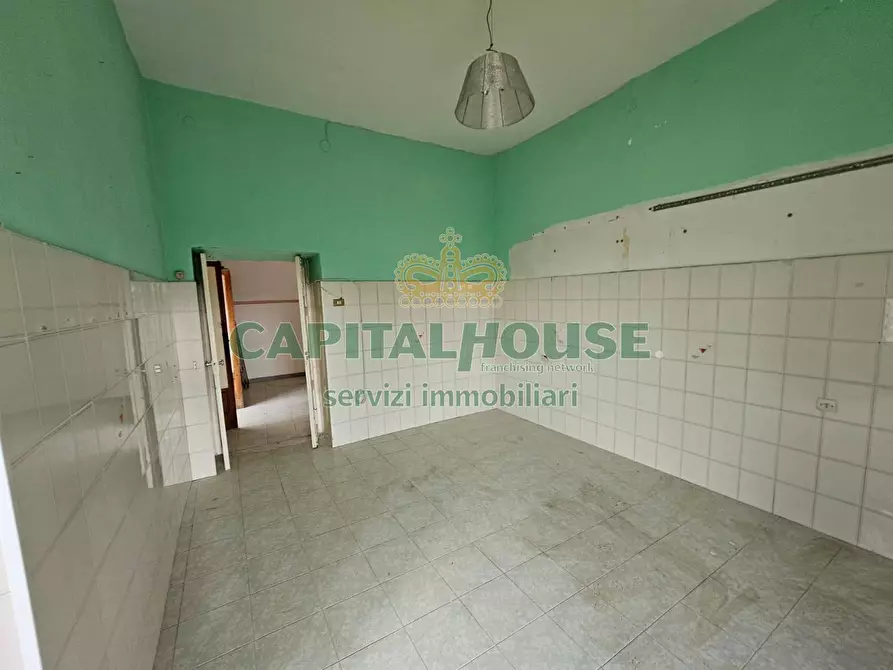 Immagine 11 di Casa indipendente in vendita  a Pignataro Maggiore