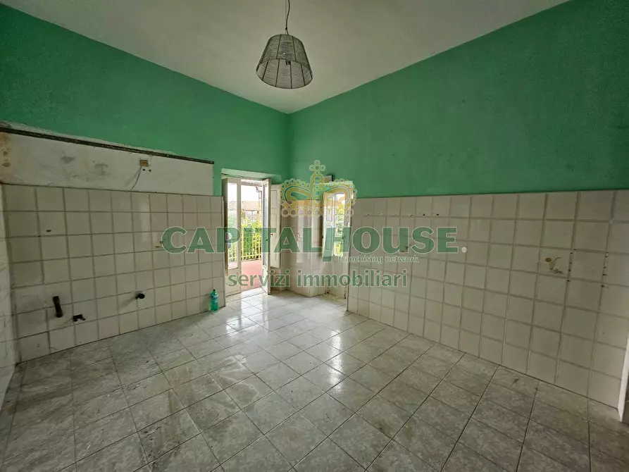 Immagine 13 di Casa indipendente in vendita  a Pignataro Maggiore