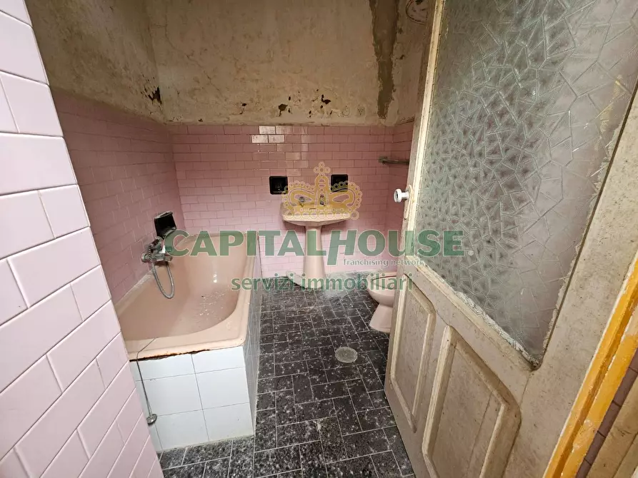 Immagine 16 di Casa indipendente in vendita  a Pignataro Maggiore